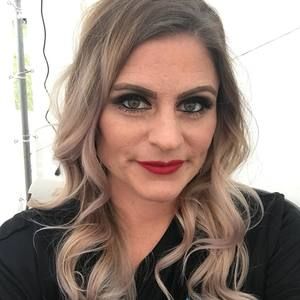 Meet your Posher, Lacy